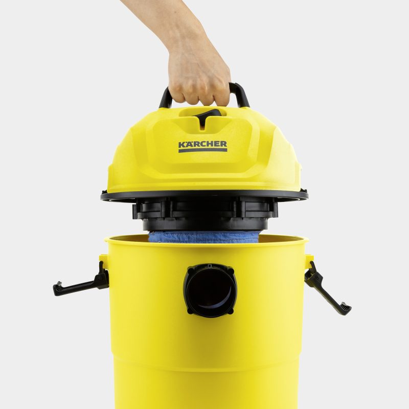 ASPIRADORA KARCHER SECO/HUMEDO 1200W 15LT- WD1